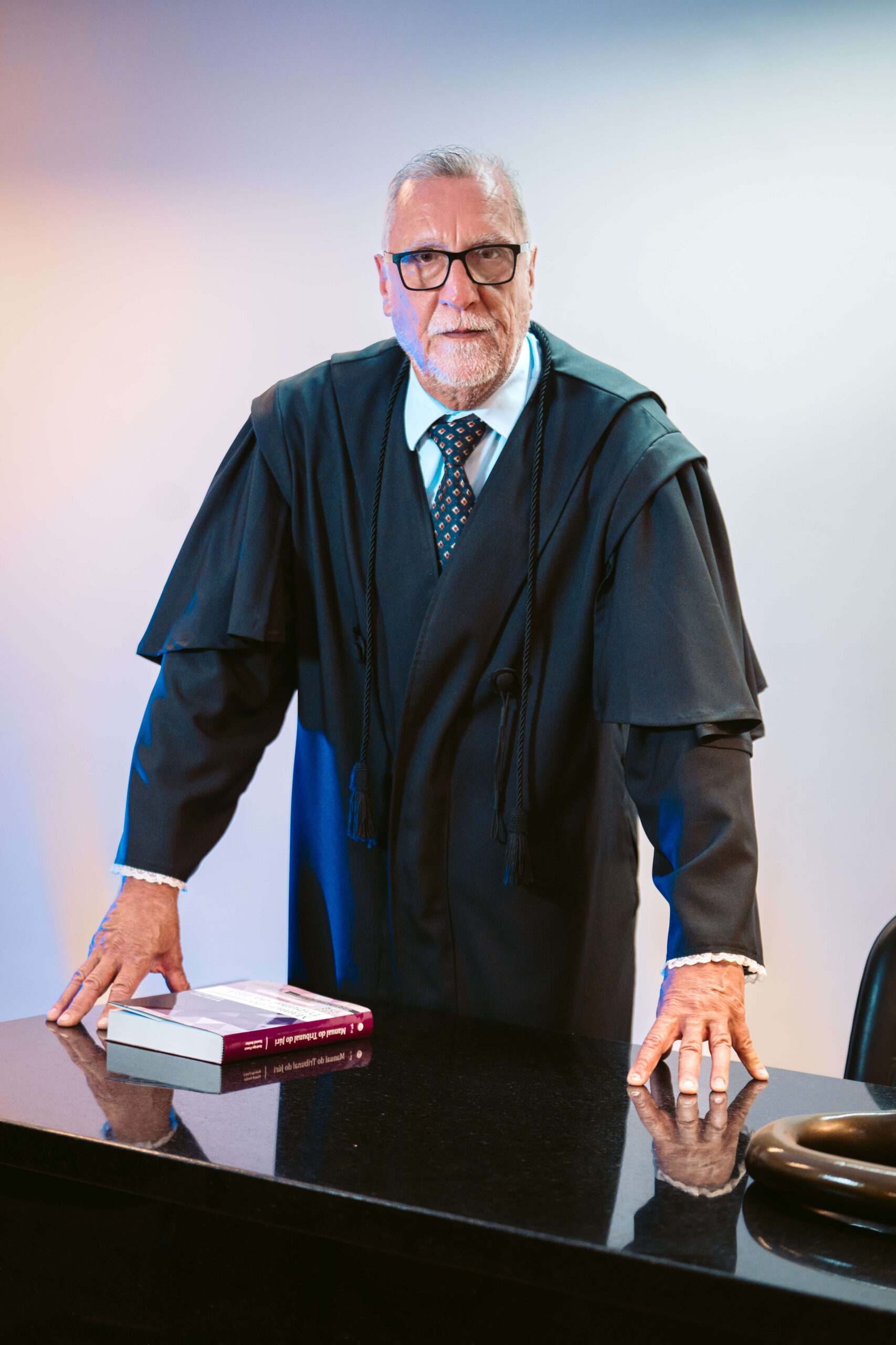 Dino Miraglia: Advogado criminalista, amante dos cães, criador de Dobermanns, vencedor do Ranking Nacional - 2021 CBRD, palestrante